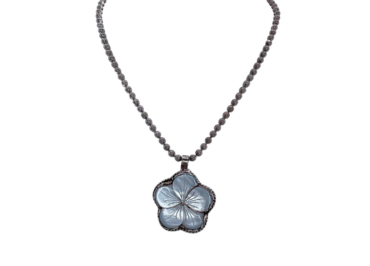 Mother of Pearl Flower Necklace