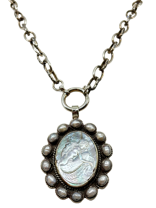 Mother of Pearl Mermaid Necklace