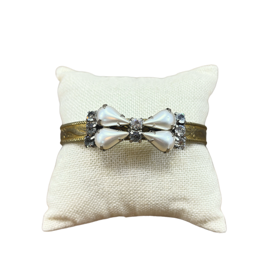 Vintage Pearl Bow Bracelet