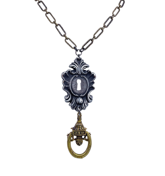 Keyhole Necklace